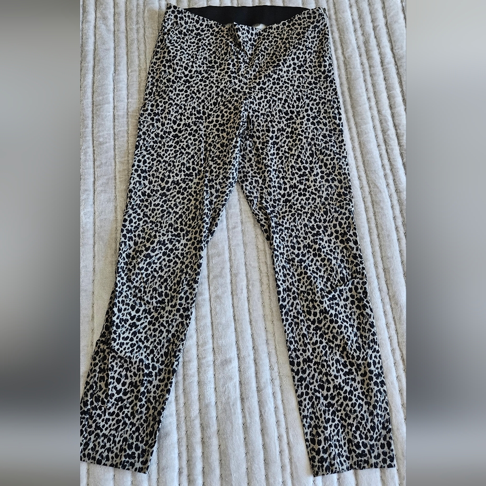 A New Day Black and Cream Leopard Print Cropped Pants
